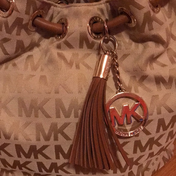 Michael Kors Purse - Picture 2 of 3